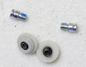 GENUINE OEM MACBOOK PRO 15.4" A1260  A1266 HD HARD DRIVE TORX SCREWS (4X)