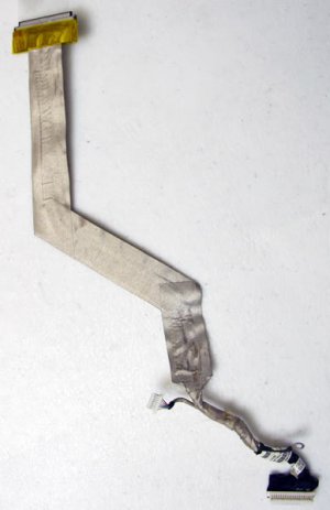 GENUINE OEM HP COMPAQ 8510P 8510W 15.4" WXGA LCD CABLE 452207-001 C390302E2UZ2DB