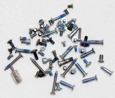 GENUINE OEM APPLE MACBOOK PRO 15" A1226 A1260 COMPLETE SCREWS SCREW SET