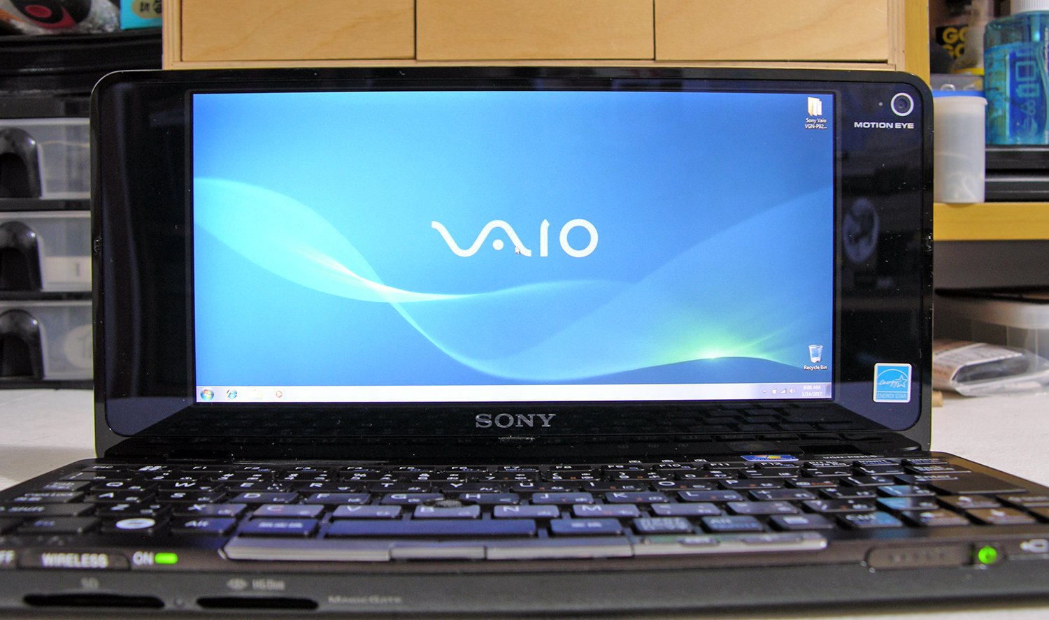 Sony Vaio VGN P92LS P Series Lifestyle UMPC Intel Z550 2.00GHz 256GB