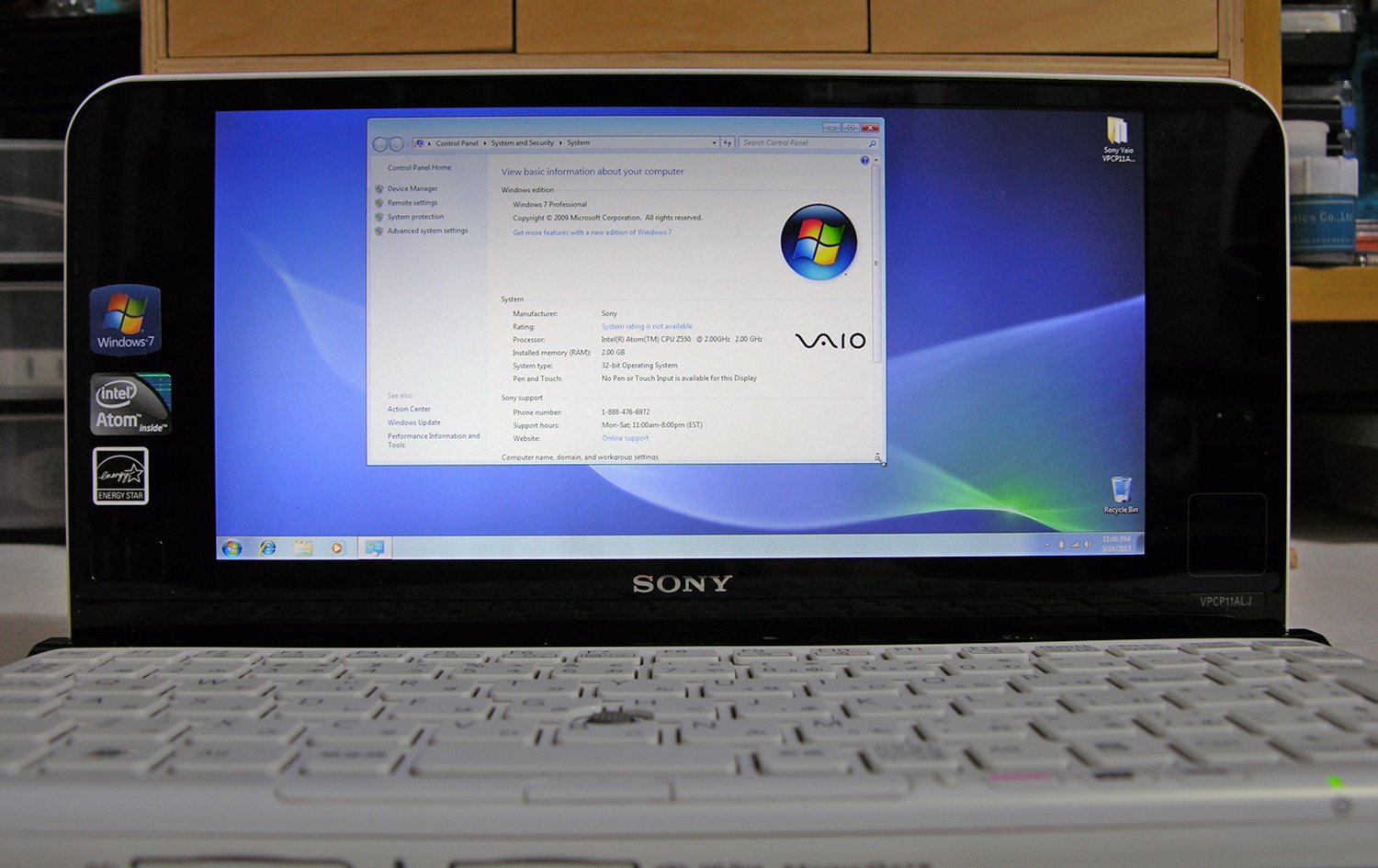 Sony Vaio VPCP11ALJ P Series Lifestyle UMPC Intel Z550 2.00GHz 128GB