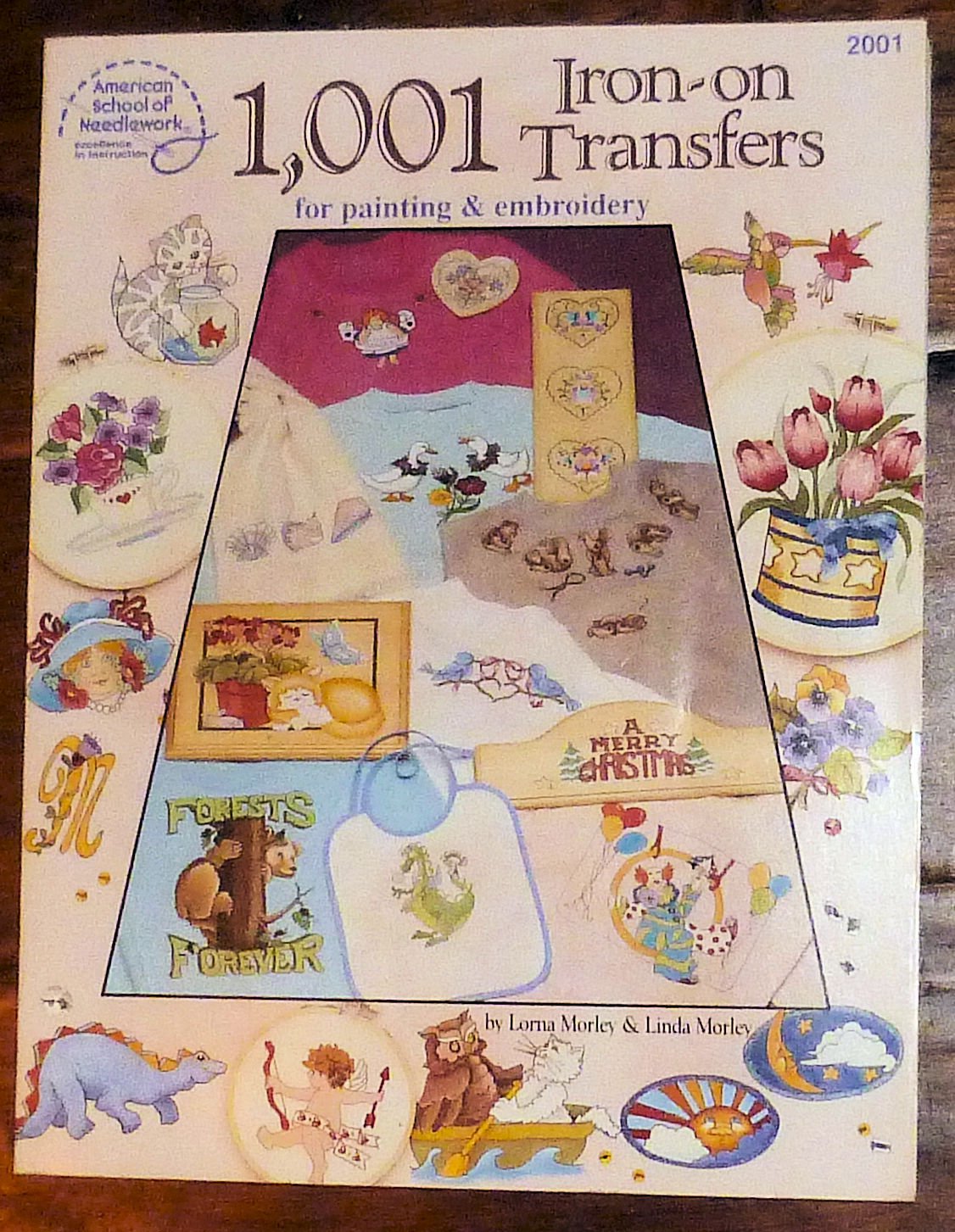 Ironon Transfer Books 1500 Transfers for painting & Embroidery