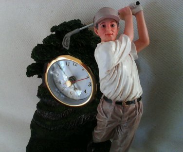 THE GOLFER FIGURINE WITH CLOCK