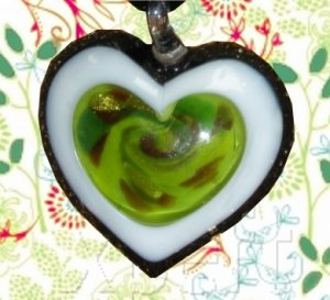HEART NECKLACE