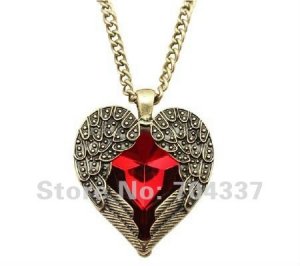 Vintage Style Ruby Red Crystal Heart Charm Necklace Free shipping