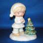 FIGURINE HOMCO CHRISTMAS KIDS & TREE 5613 STAMP