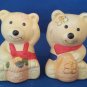 VINTAGE SALT AND PEPPER SHAKERS SET SITTING HONEY BEARS