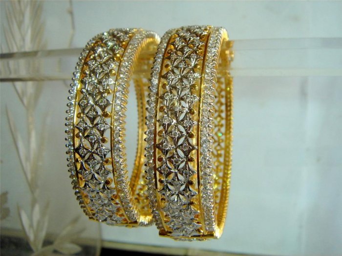 indian designer handmade twotone cz pendant earing jewelery set