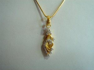 maroon matching diamond necklace earing s antique style
