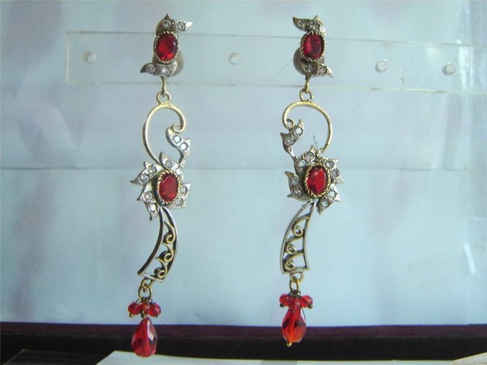 solitaire ruby cz twotone pendant earing jewelery set