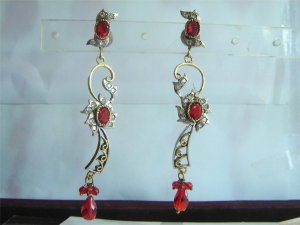 solitaire ruby cz twotone pendant earing jewelery set