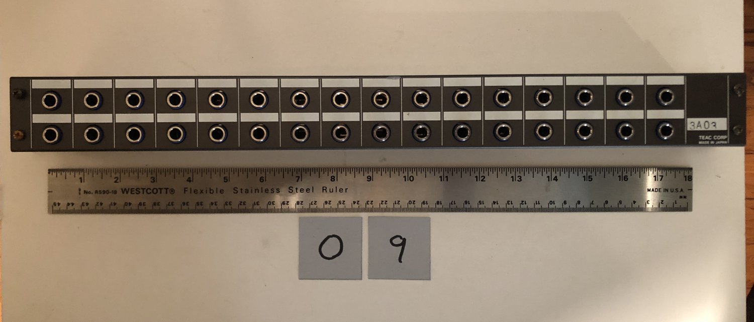 Tascam Patch Bay PB-32B