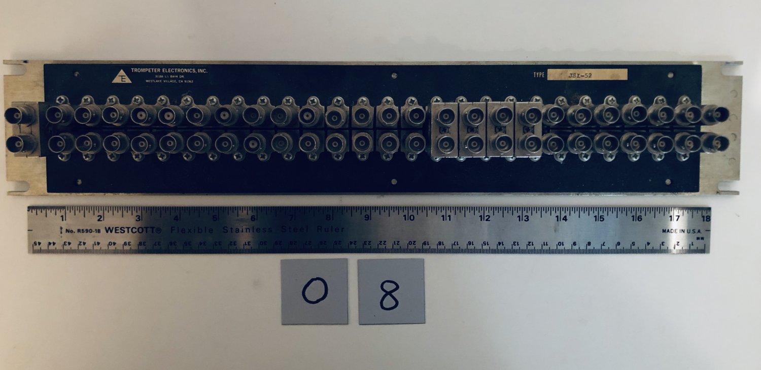 Trompeter Electronics JSI-52 Patch Panel