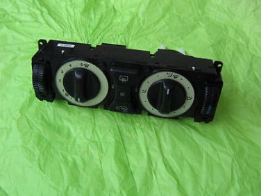 1708301185 Mercedes Climate Control Unit R170