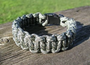 8 Inch ACU Digital Camo Paracord Bracelet