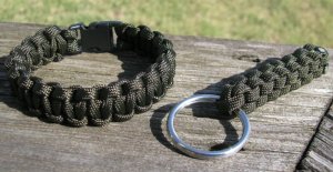 9 Inch Olive Drab Paracord Bracelet & Key Chain