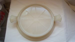 FIREKING FIRE KING IVORY HOT PLATE HOTPLATE TRIVET BEAUTY!