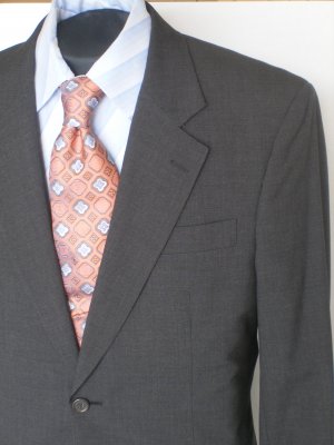JOS A Bank 2 Button Suit Charcoal 38R (MINT)