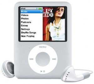 Apple 8GB iPod nano &Atilde;�&Acirc;&cent;&Atilde;&macr;&Acirc;&iquest;&Acirc;&frac12;&Atilde;&macr;&Acirc;&iquest;&Acirc;&frac12; Silver