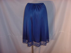 Impulse Vintage Slip Large antron III nylon half slip (S L A)