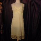 Vanity Fair Yellow Vintage Whole Slip Dress Full Slip Chiffon Cups Bust 36 (S L A)