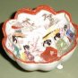 LOVELY SATSUMA SCALLOPED BOWL on 3 FEET, GEISHA DESIGN
