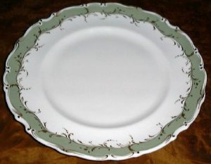 FONTAINEBLEAU Dinner Plate, Fine China by Royal Doulton, England