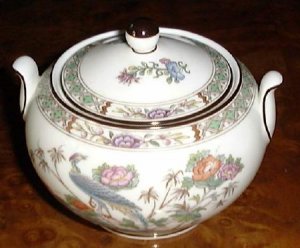 KUTANI CRANE Sugar Bowl & Lid Wedgwood Porcelain China