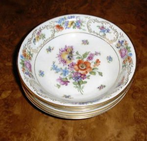 PT Bavaria Tirschenreuth 7 3/4" Coupe Soup Bowl DRESDEN FLOWERS