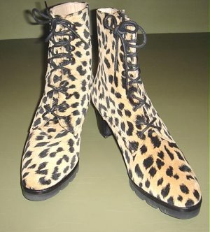 VELVETEEN LEOPARD ANKLE BOOT, ITALY by d'Ro-Too-7AA-$120