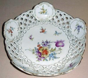 SAXE Pierced Porcelain Bowl DRESDEN FLOWERS Germany 1 of 2