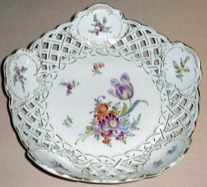 SAXE Pierced Porcelain Bowl DRESDEN FLOWERS Germany 2 of 2