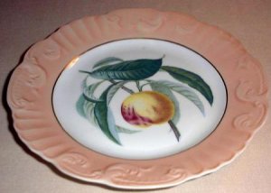 RARE Summer Fruits PEACH 10" DINNER Plate Mottahedeh Portugal