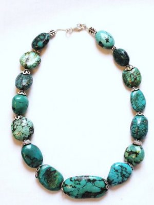 TQ011       Turquoise Necklace