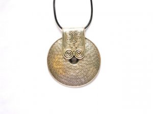 AQ005       Round Sterling Silver Pendant