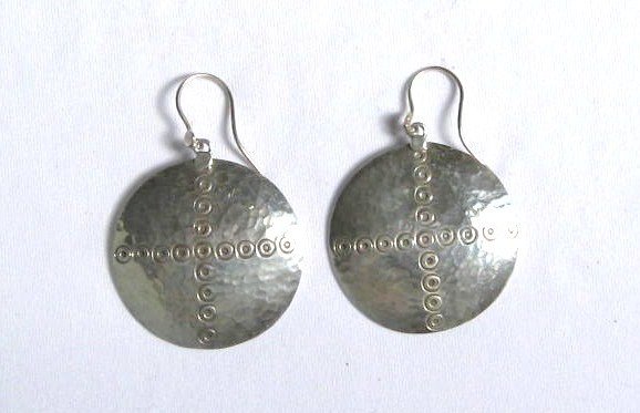AQ069 Earrings in Sterling Silver