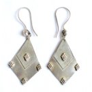 AQ099   Earrrings in Sterling Silver
