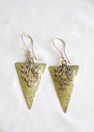 AQ112     Earrrings in Sterling Silver