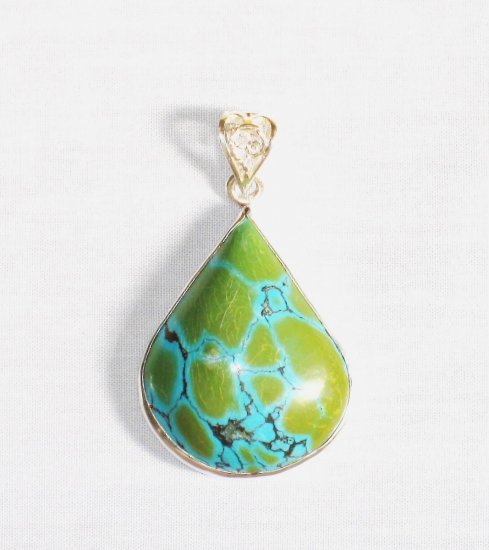 PN275 Turquoise Pendant in Sterling silver