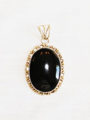 PN334 Onyx Pendant in Sterling Silver