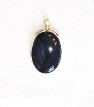 PN447 Onyx Pendant in Sterling Silver