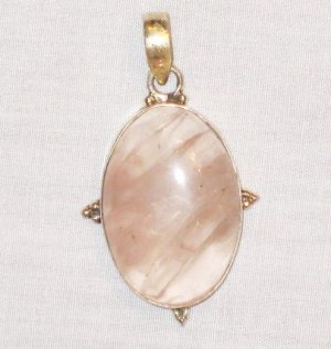 PN516 Rose Quartz Pendant in Sterling Silver