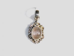 PN170 Rose Quartz Pendant in Sterling Silver