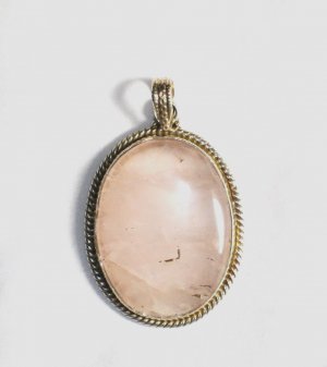 PN182 Rose Quartz Pendant in Sterling Silver