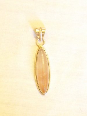 PN336 Rose Quartz Pendant in Sterling Silver