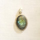 PN407 Labradorite Pendant in Sterling Silver