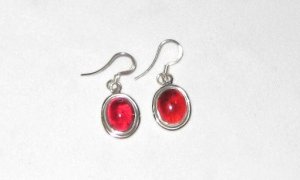 ER033 Garnet Earrings set in sterling silver