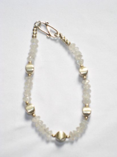 ST008 Moonstone Bracelet in Sterling Silver
