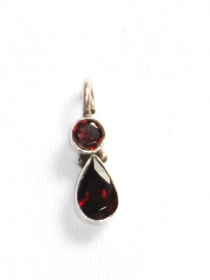 ST218 Garnet Pendant in Sterling Silver