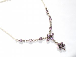 ST255      Amethyst Necklace in Sterling Silver